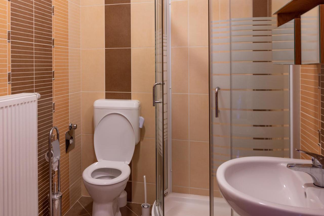 Szent Imre Apartman Veszprém Exterior photo